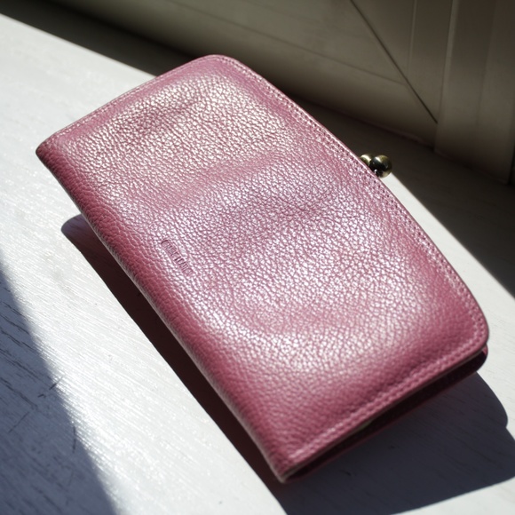 Handbags - 🛍 Pink and Green Leather Wallet